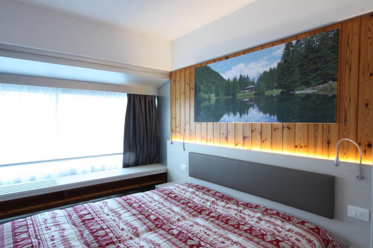 Marilleva 1400 Appartamenti Montana エクステリア 写真
